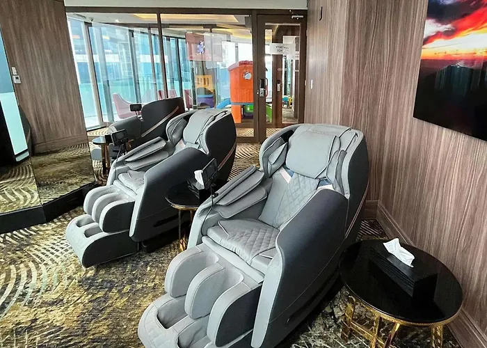 Safi Royal Luxury Metropolitan